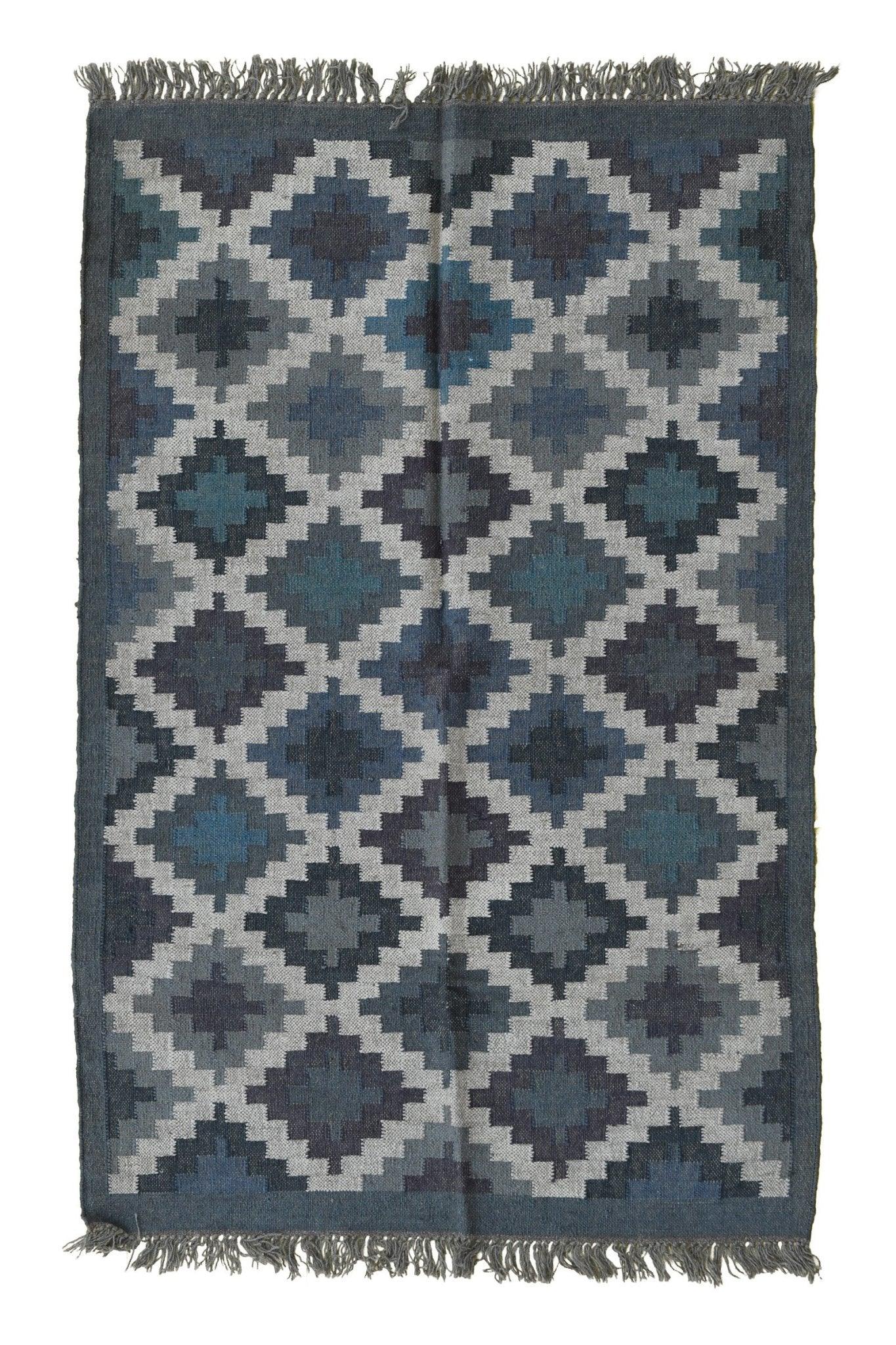 Akuma handwoven kilim rug — dark grey handmade in Jaipur