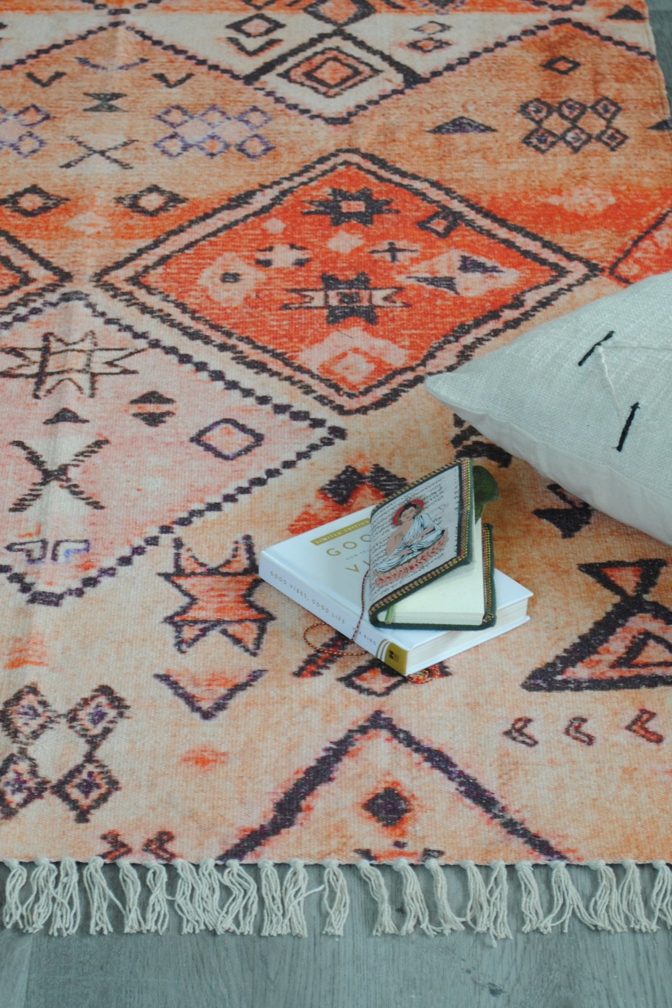 CASTENEA - PRINTED RUG - ART AVENUE