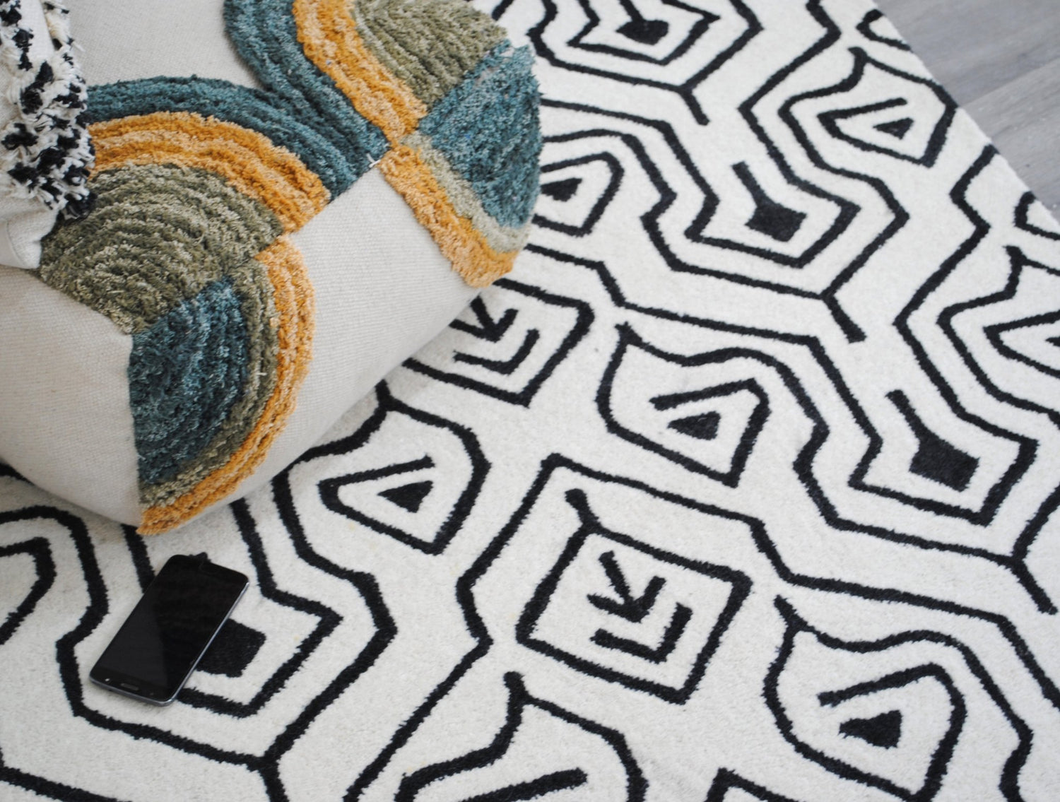 CECELIA HANDTUFTED WOOL CARPET - ART AVENUE