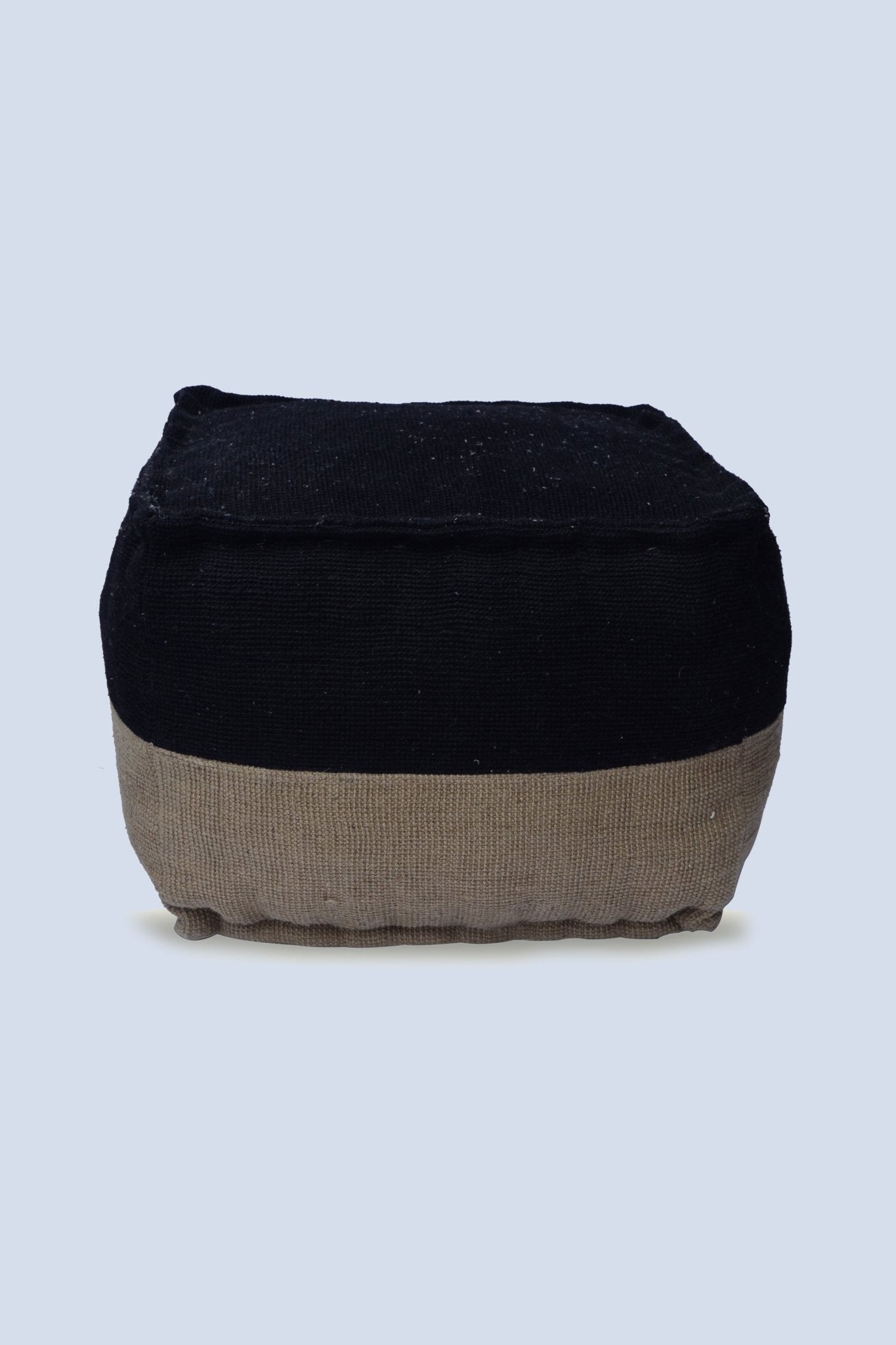 CENTER - CUBICAL POUF-BLACK - ART AVENUE