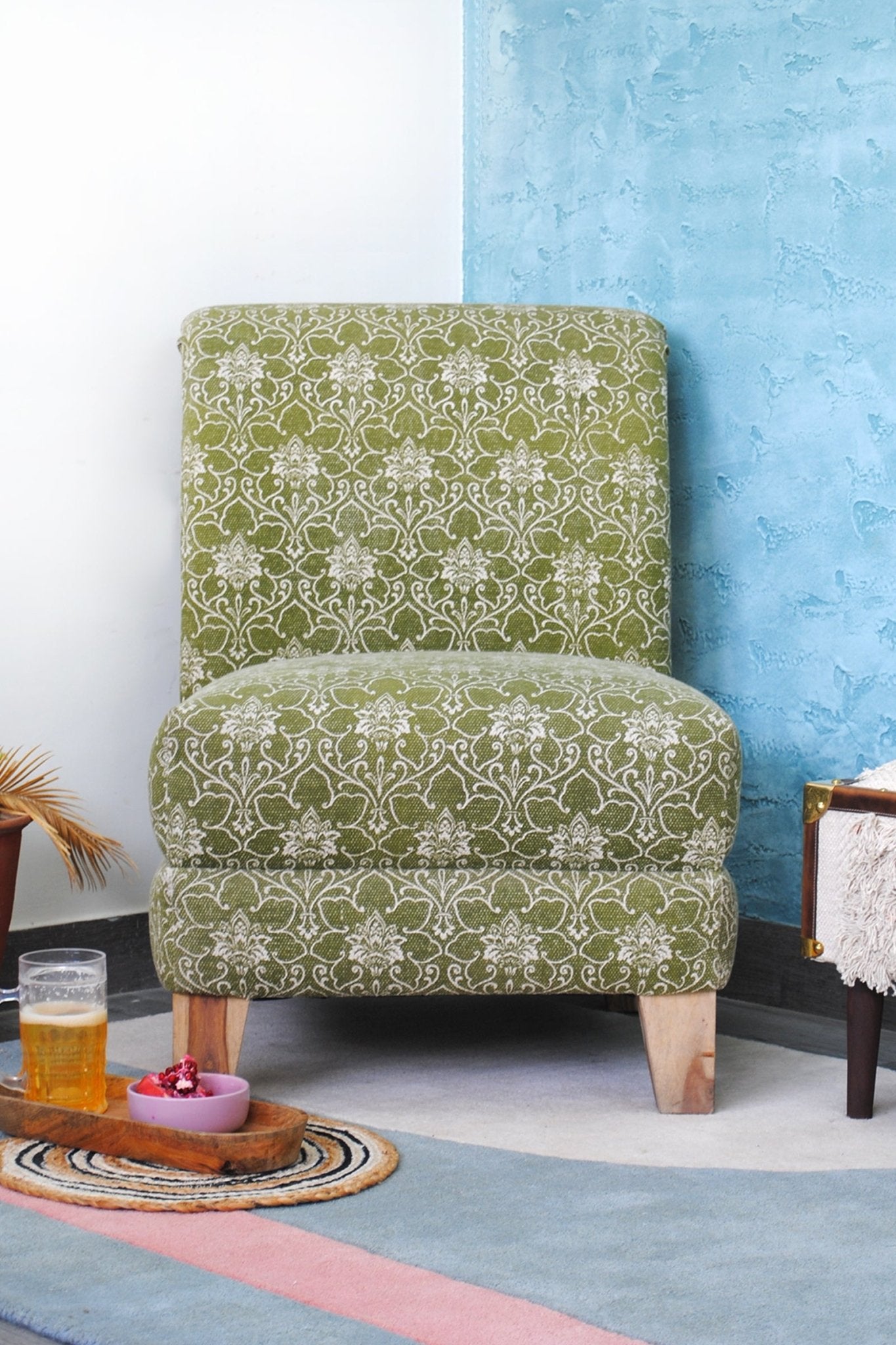 CORSICAN LOUNGE CHAIR - ART AVENUE