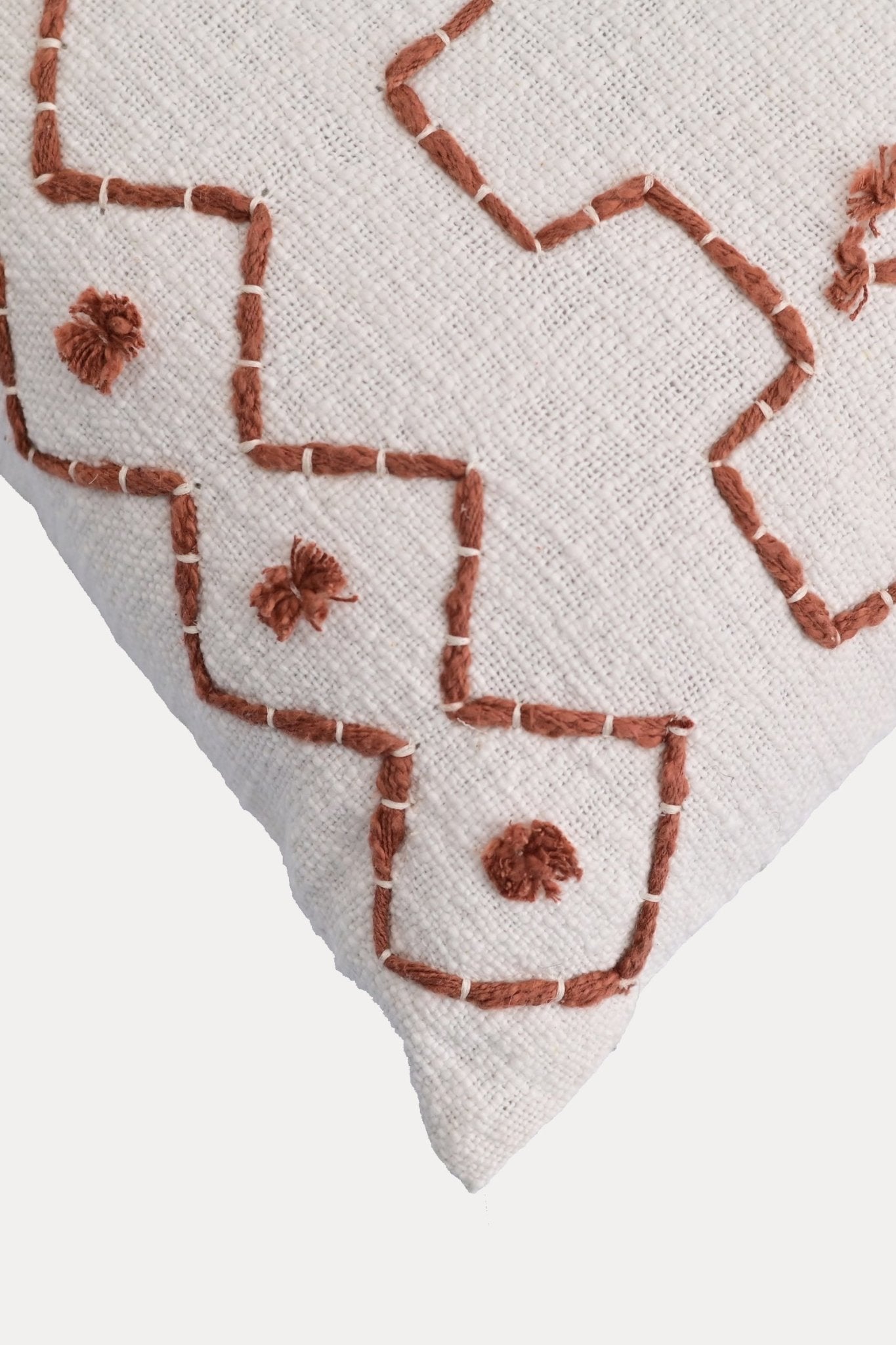 ELIMA- SQUARE CUSHION COVER -WHITE - ART AVENUE