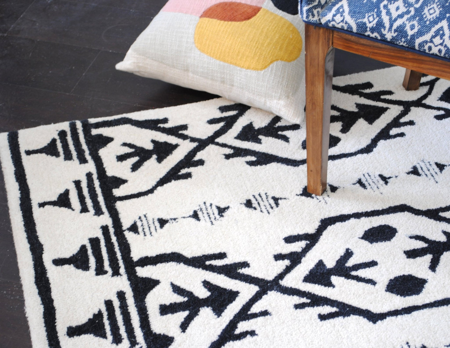 EWART HANDTUFTED WOOL CARPET - ART AVENUE