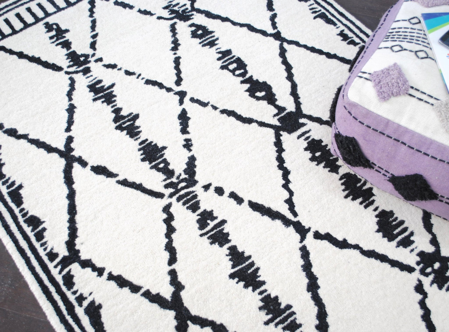 HAROLD HANDTUFTED WOOL CARPET - ART AVENUE