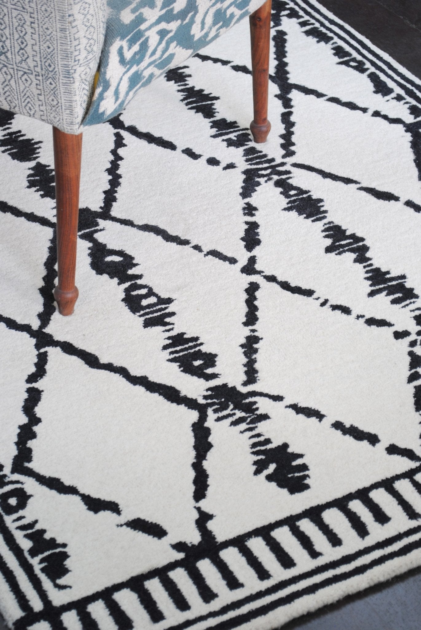 HAROLD HANDTUFTED WOOL CARPET - ART AVENUE