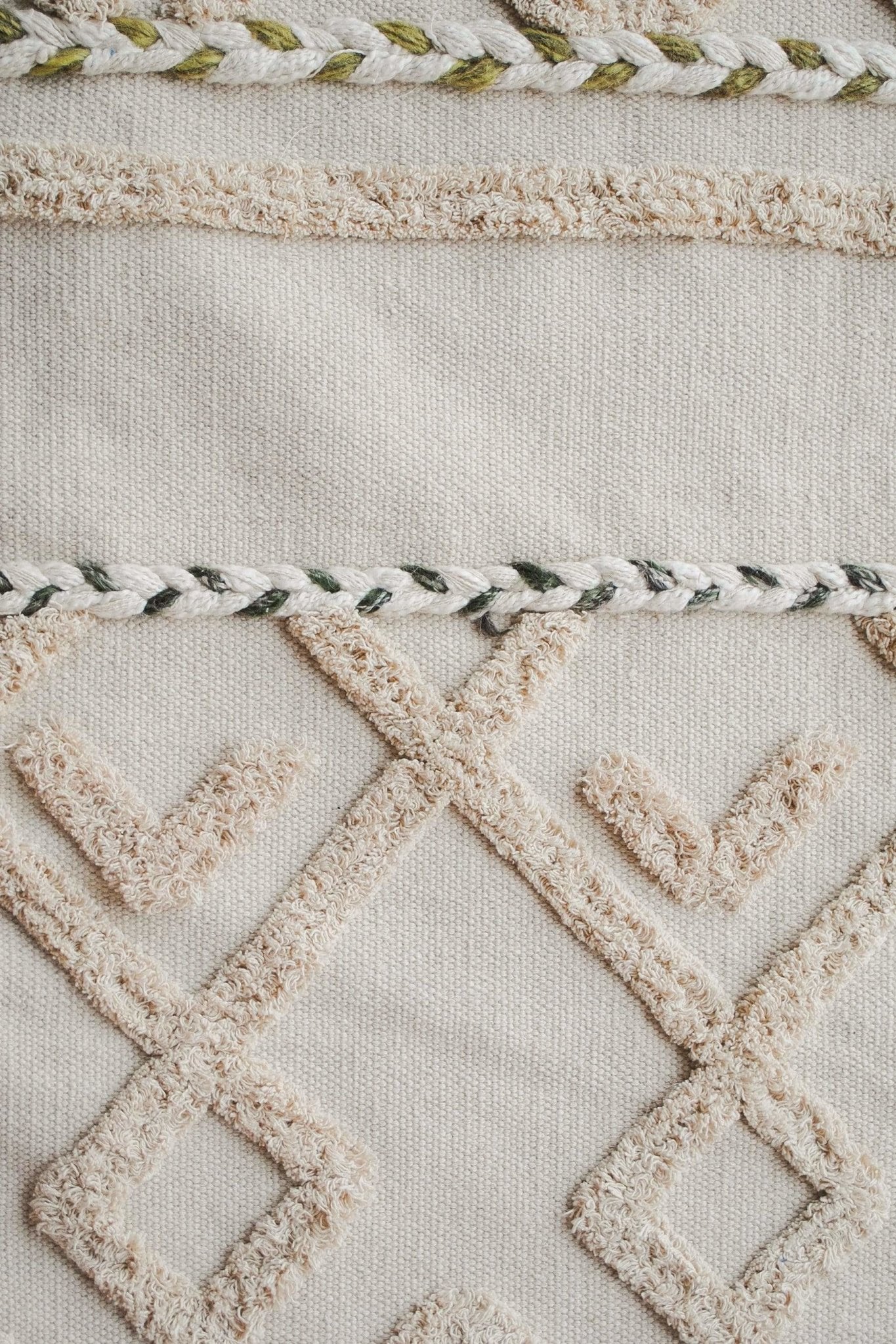 KANSAS - HANDWOVEN RUG - BEIGE - ART AVENUE