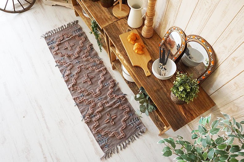 MICHAEL - HAND EMBROIDERED COTTON FLOOR RUG RUNNER - ART AVENUE