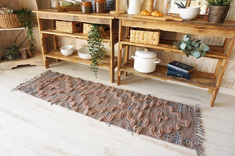 MICHAEL - HAND EMBROIDERED COTTON FLOOR RUG RUNNER - ART AVENUE
