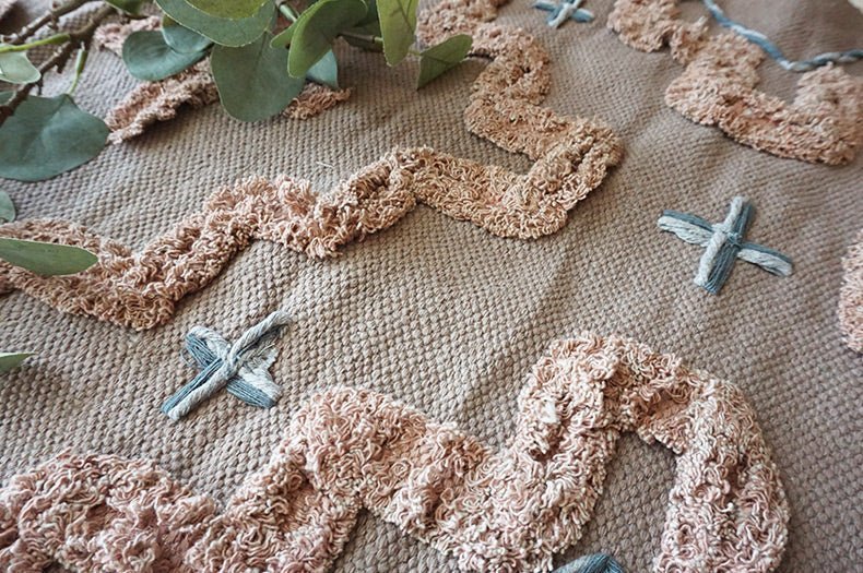 MICHAEL - HAND EMBROIDERED COTTON FLOOR RUG RUNNER - ART AVENUE