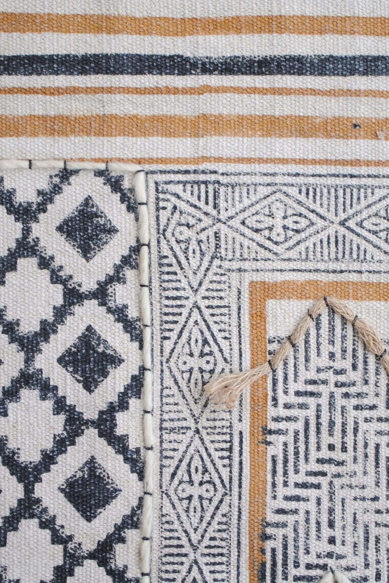 ODYSSEY - BLOCK PRINTED RUG - MUSTARD - ART AVENUE