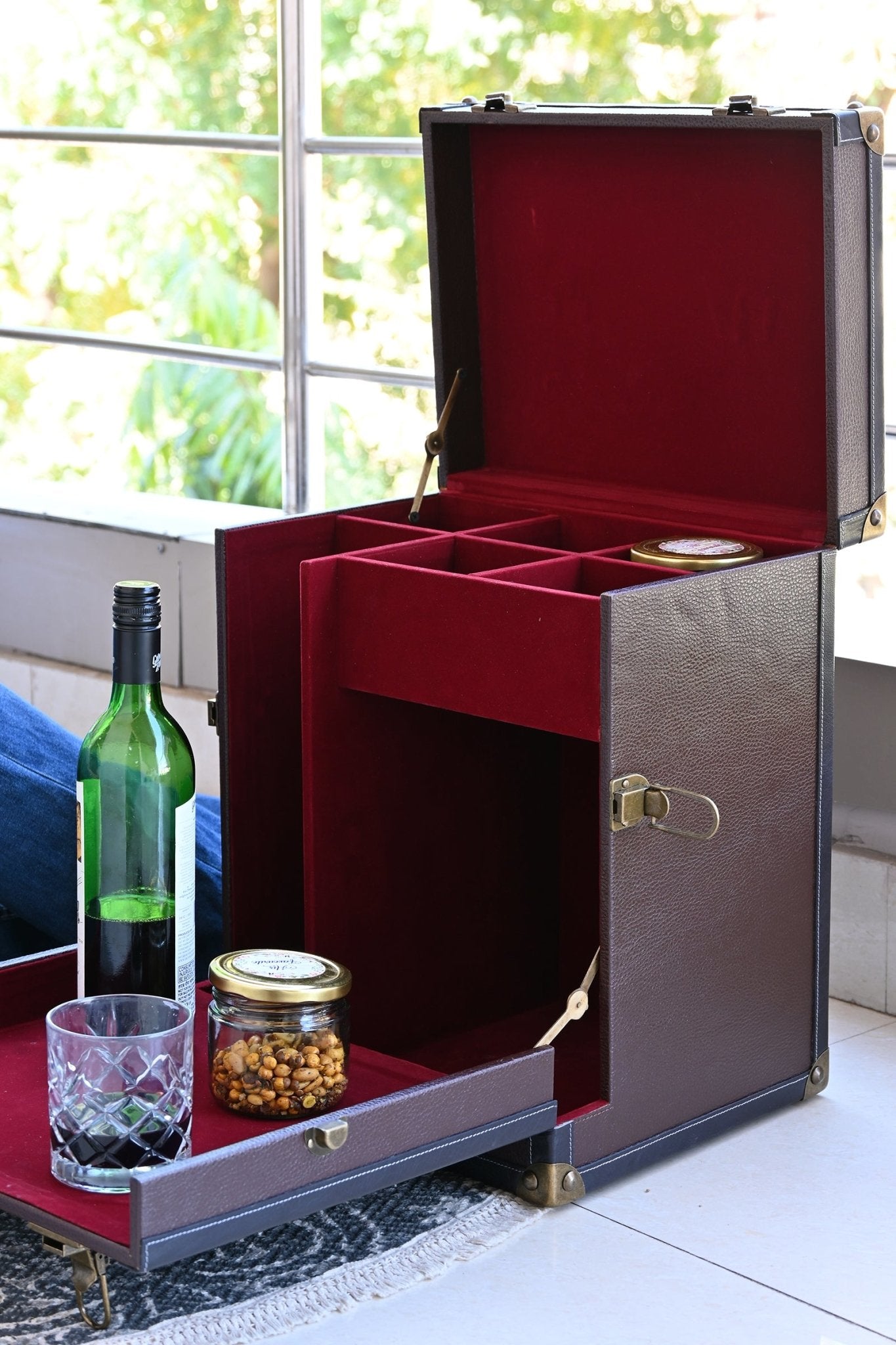 OLIVER - PORTABLE LEATHER BAR - ART AVENUE