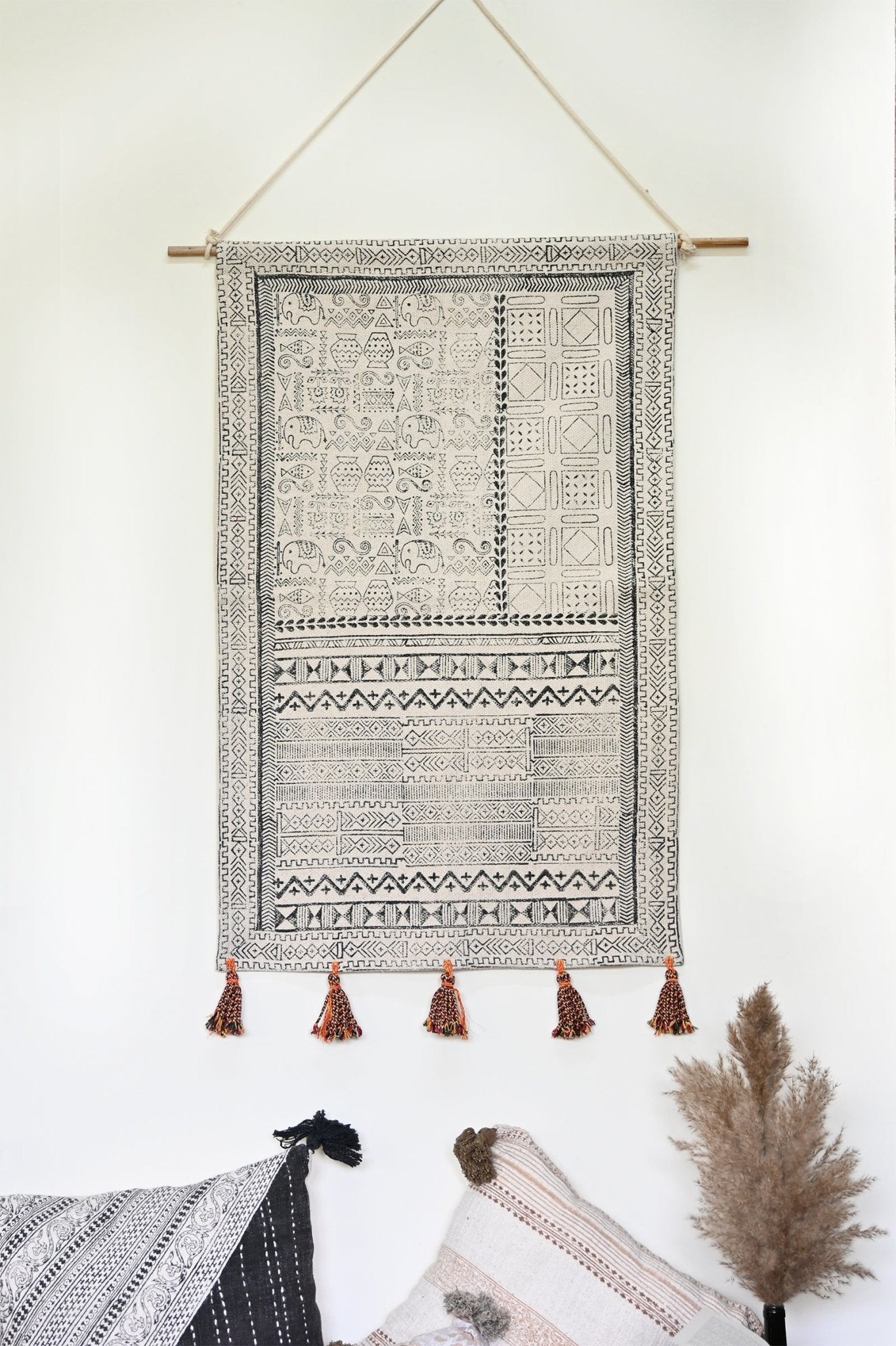 RAFFLE - WALL HANGING - ART AVENUE