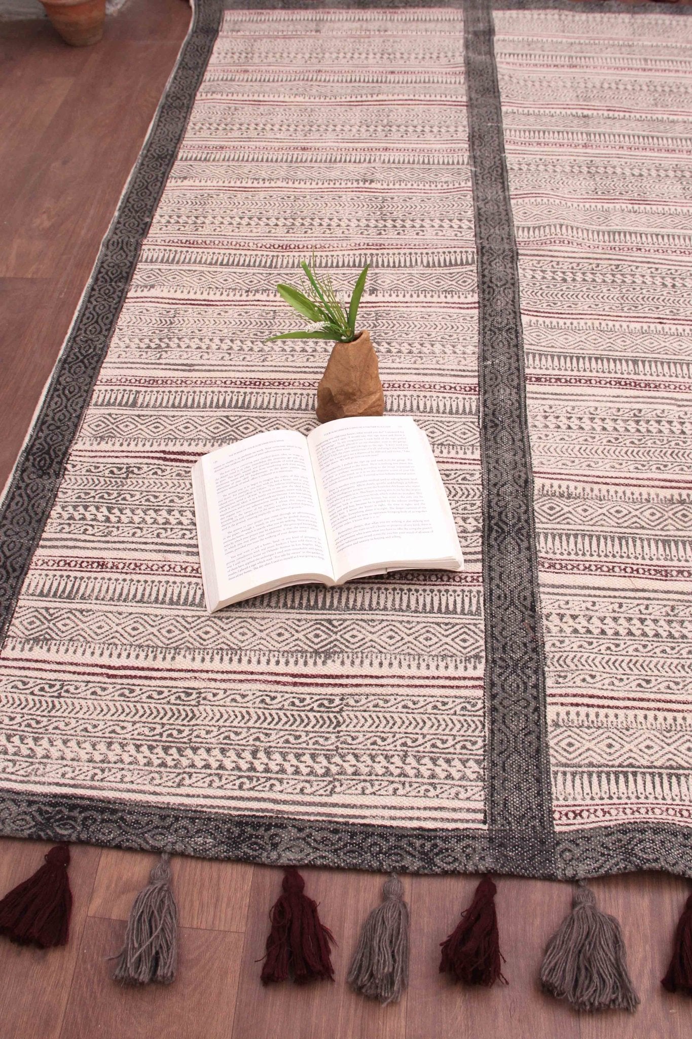 SACRED -BLOCK PRINTED RUG - OFF WHITE - ART AVENUE