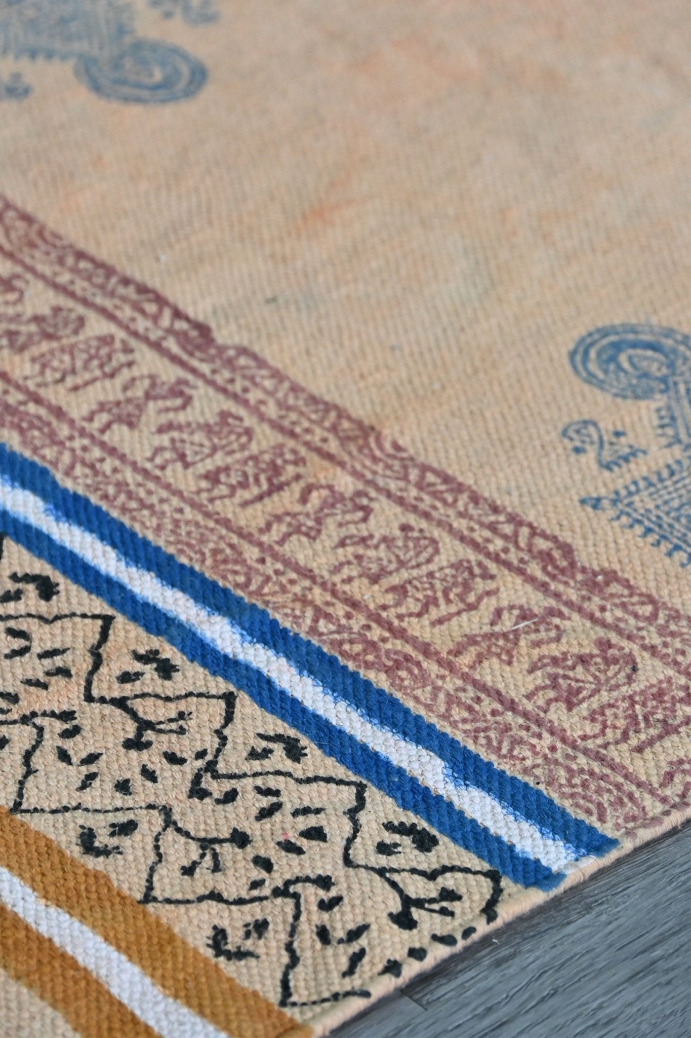 SASKIA - BLOCK PRINTED FLOOR RUNNER - ART AVENUE