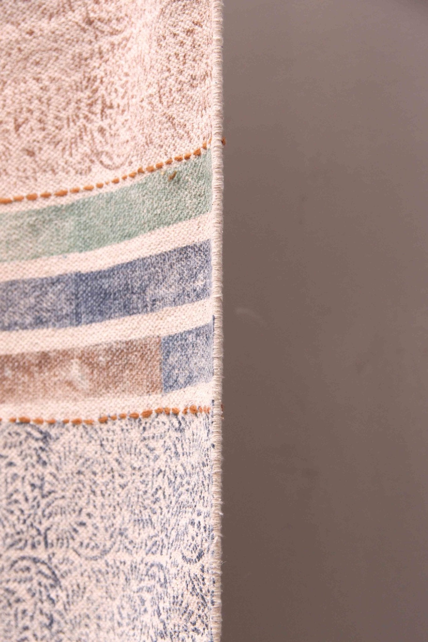 SCUFF RECTANGULAR RUGS MULTICOLOR - ART AVENUE