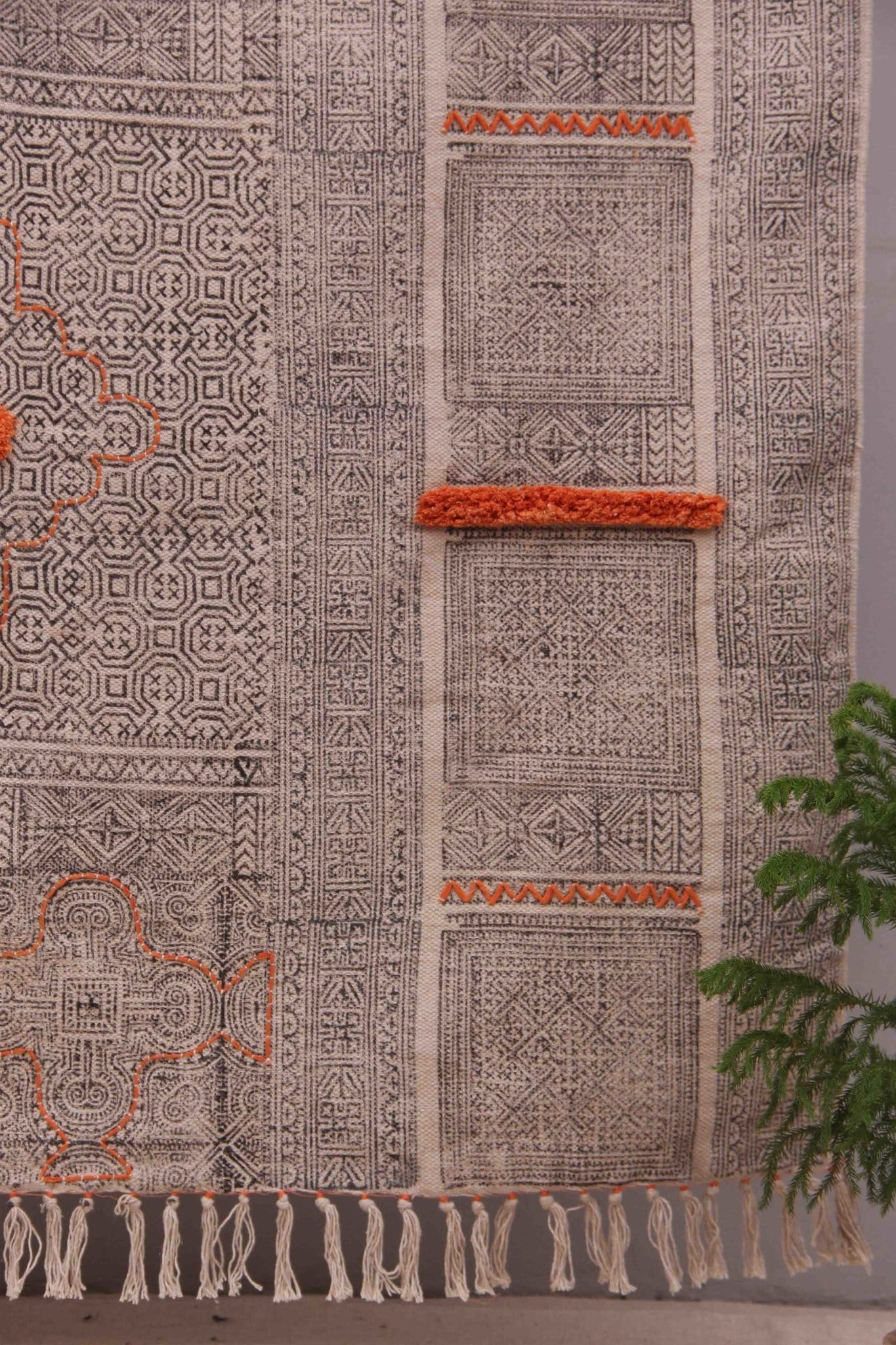 SECTOR RECTANGULAR RUGS DARK GREY - ART AVENUE