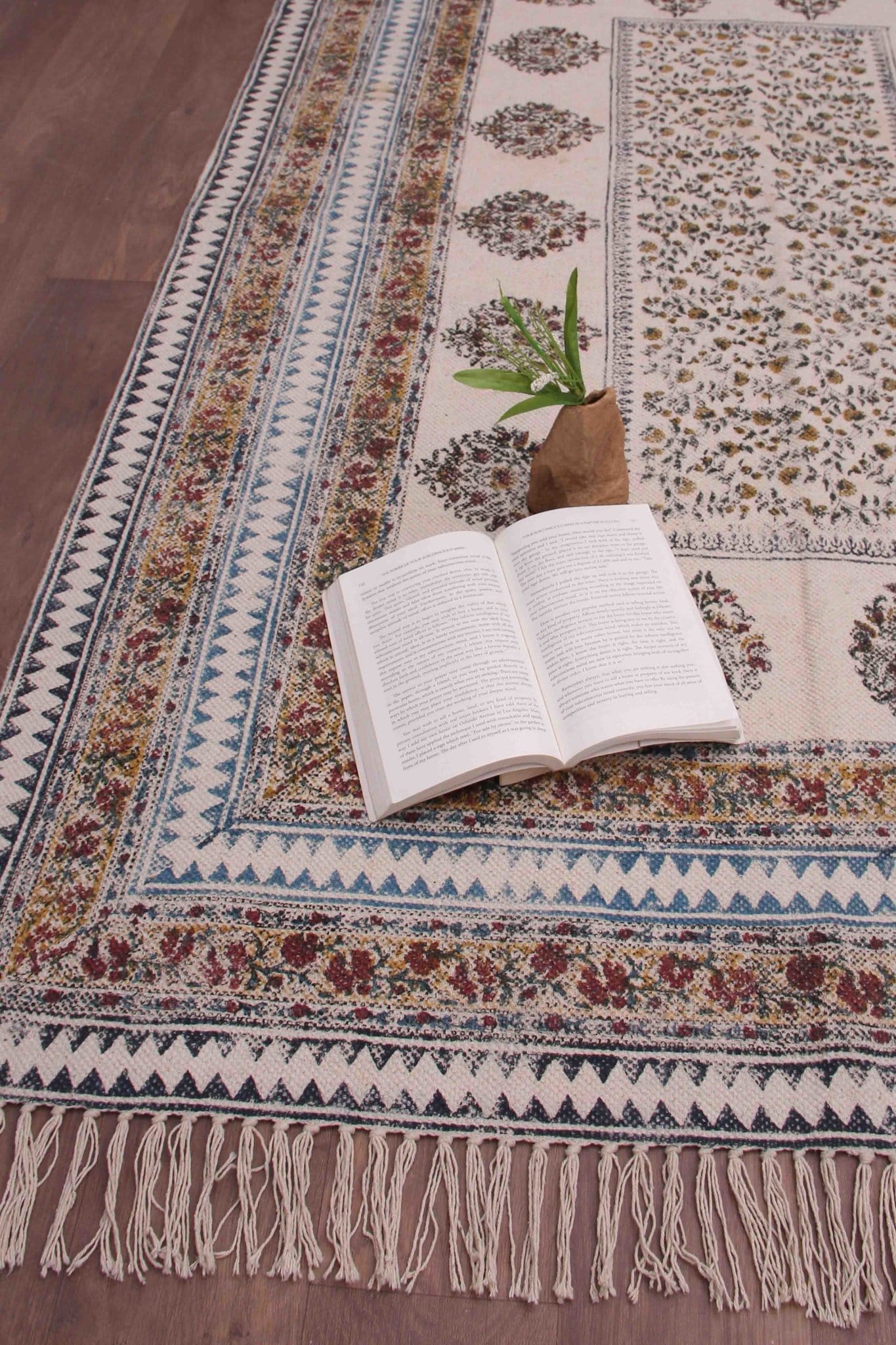 SEDGE - PRINTED RUG - OFF WHITE & BEIGE - ART AVENUE