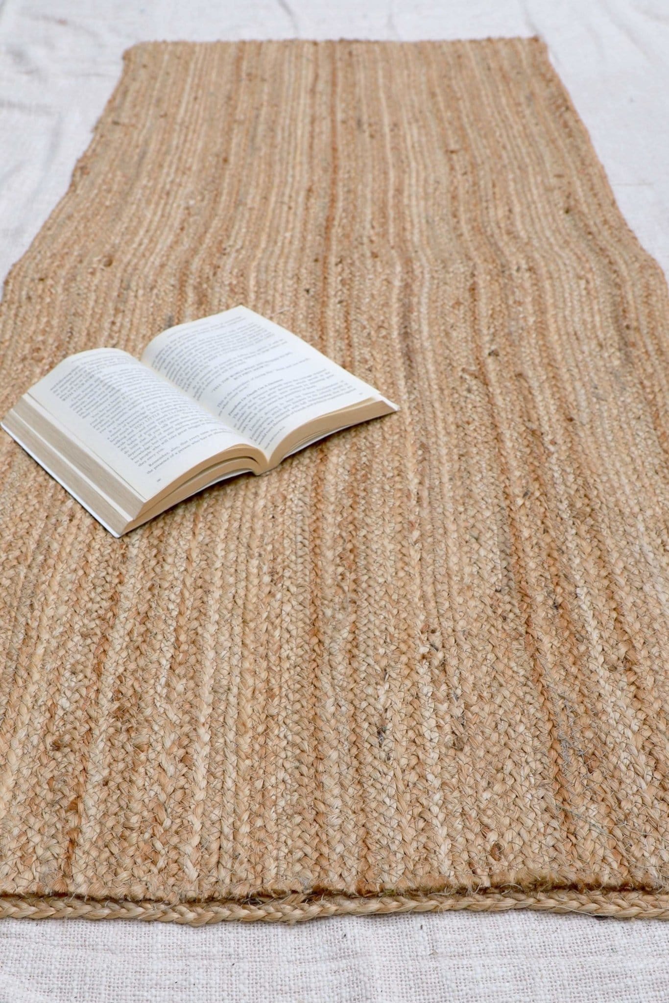 SLUBS -FLOOR RUNNER - BROWN - ART AVENUE