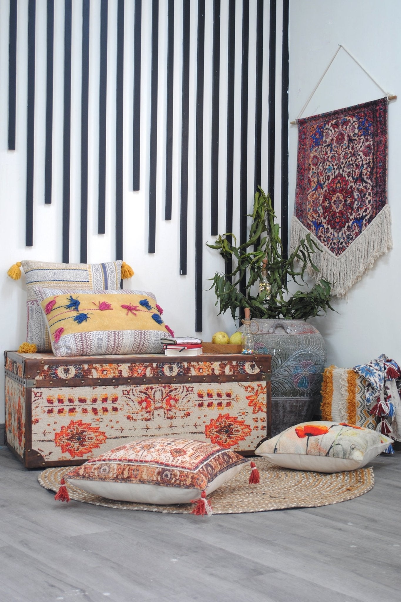 TERRAIN - TRUNK - ART AVENUE