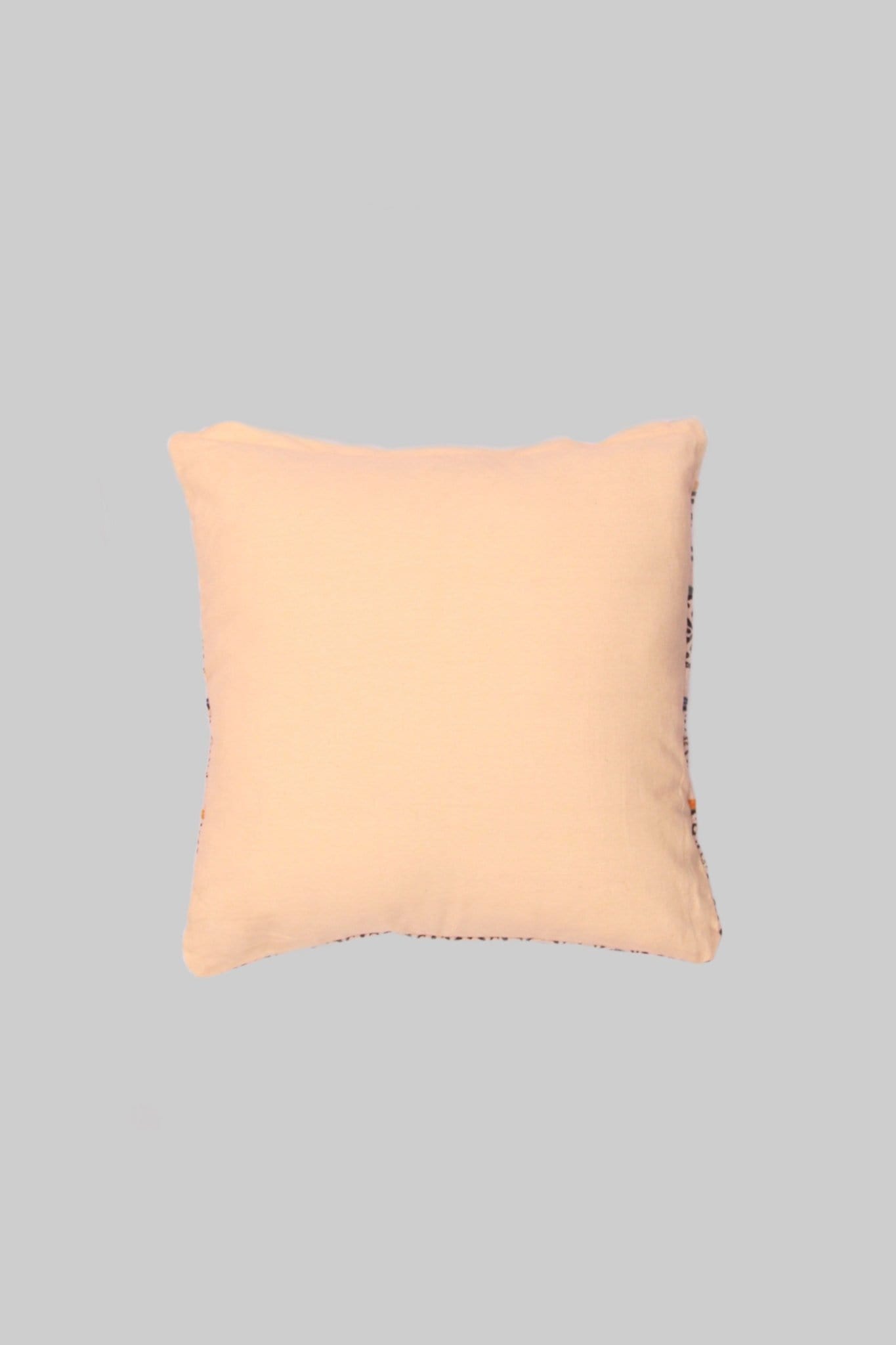 VARIATION - SQUARE CUSHION COVER -BLACK - ART AVENUE