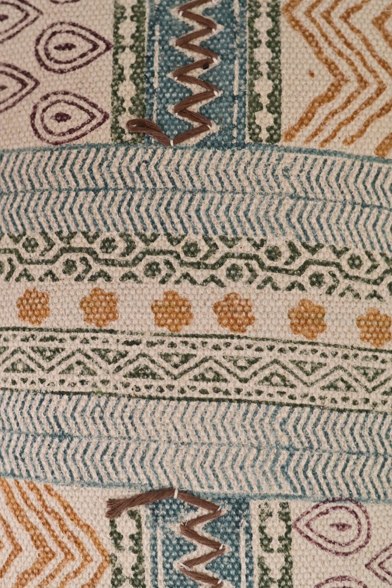 ZIBA - LUMBAR CUSHION COVER - GREEN - ART AVENUE