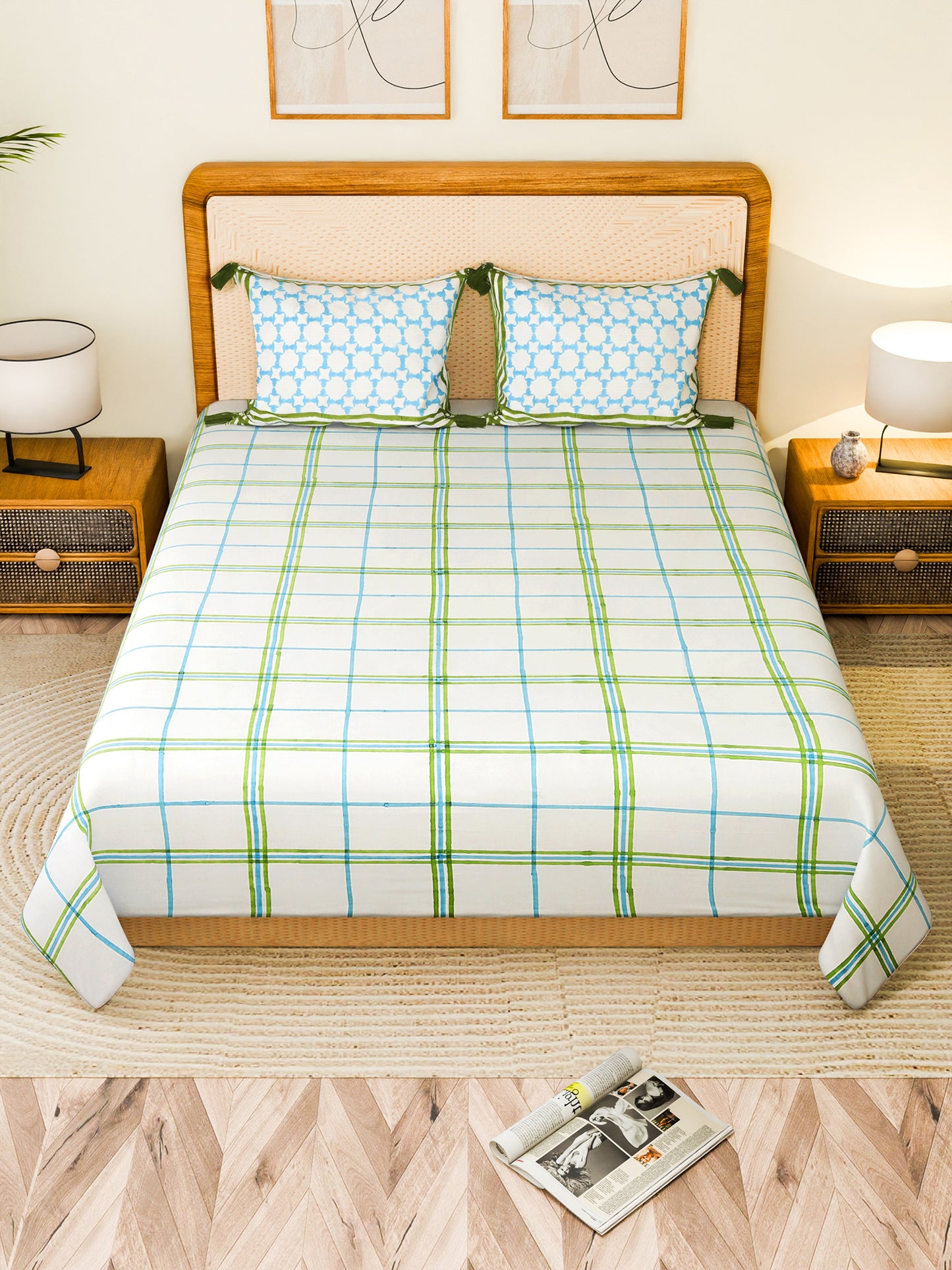 SNOOVIA COTTON PRINTED DOUBLE BEDSHEET WITH PILLOW