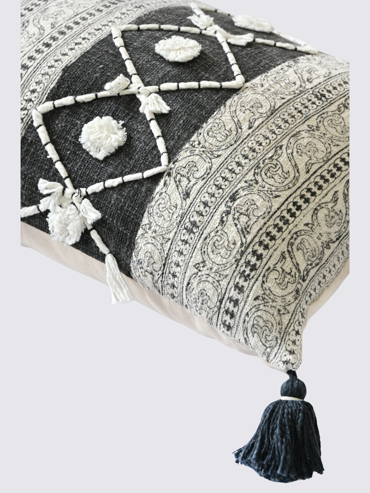 Inkra - LUMBAR CUSHION COVER