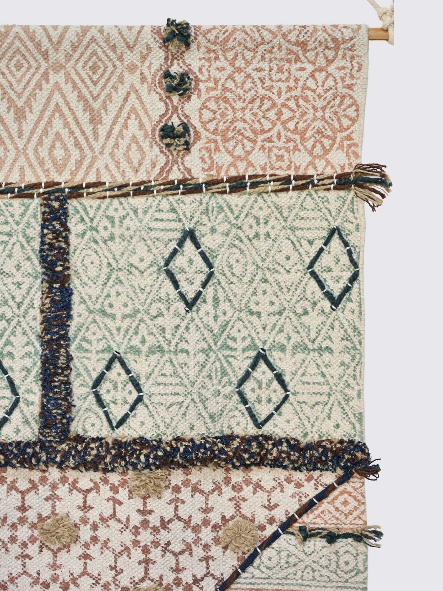 Kasha - WALL HANGING