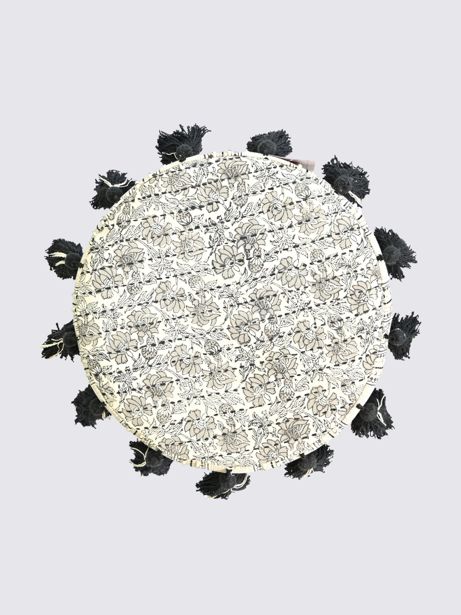 Vritti - CYLINDRICAL OTTOMAN