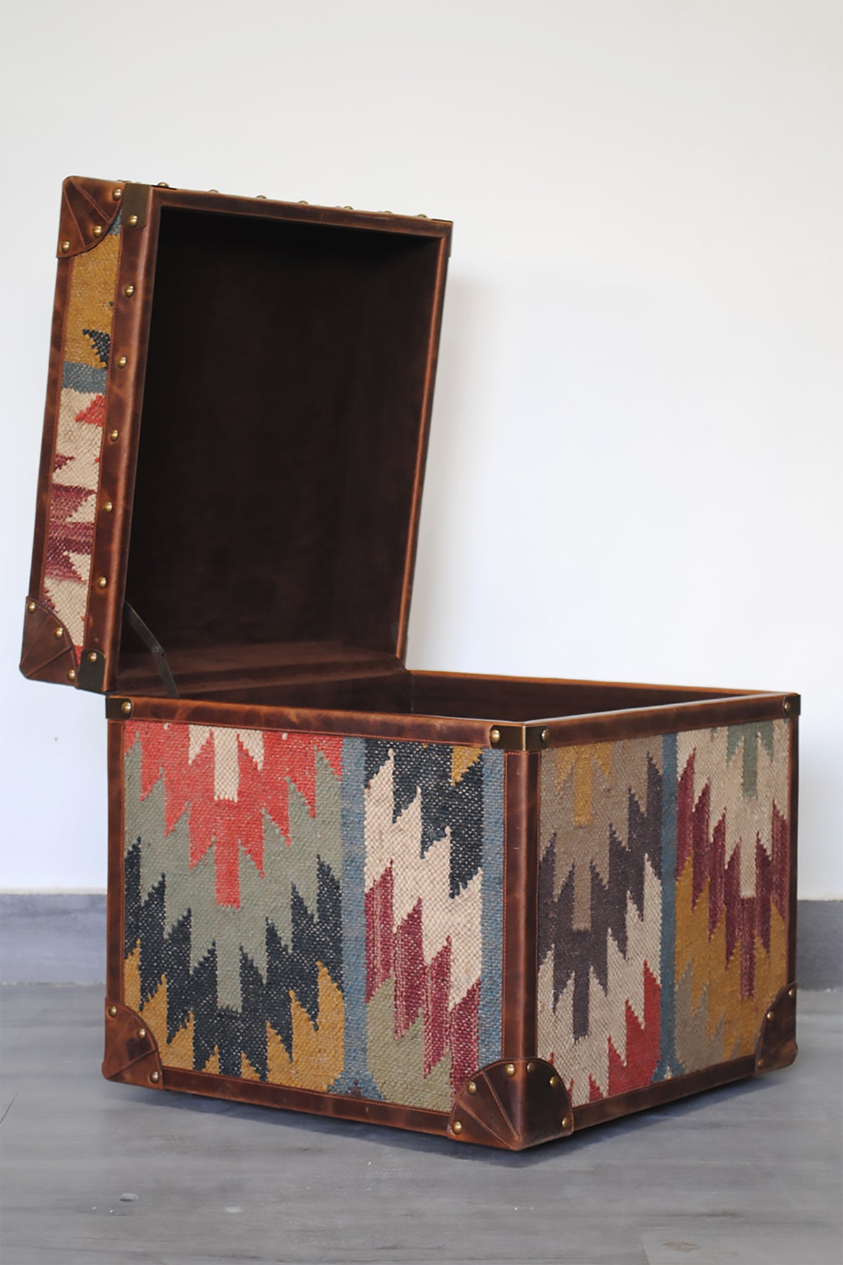 Amer kilim-top trunk by Art Avenue, handwoven kilim and leather — image 9 of 12