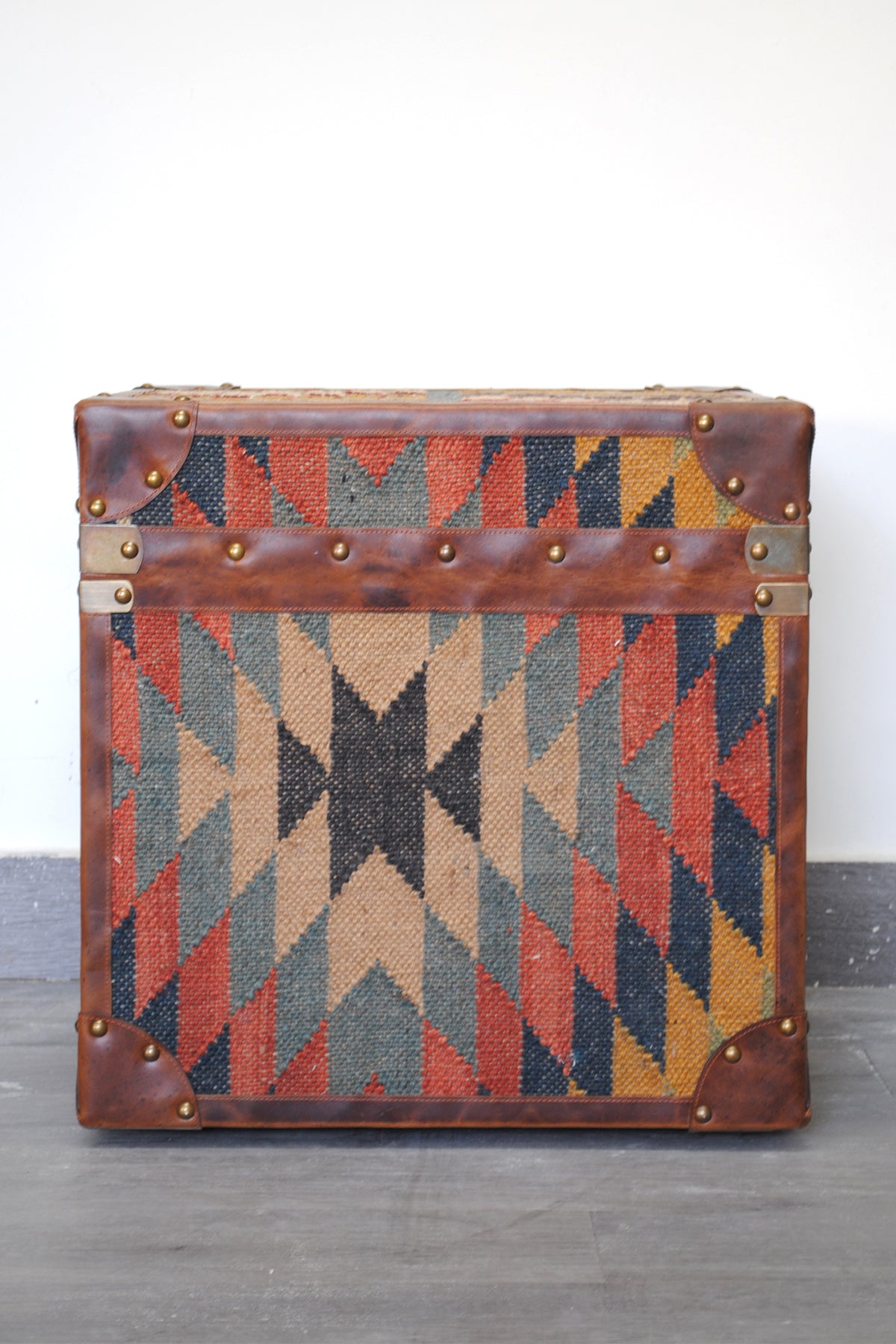 Amer kilim-top trunk by Art Avenue, handwoven kilim and leather — image 12 of 12