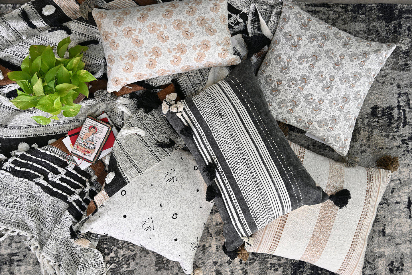 Zemra - SQUARE CUSHION COVER