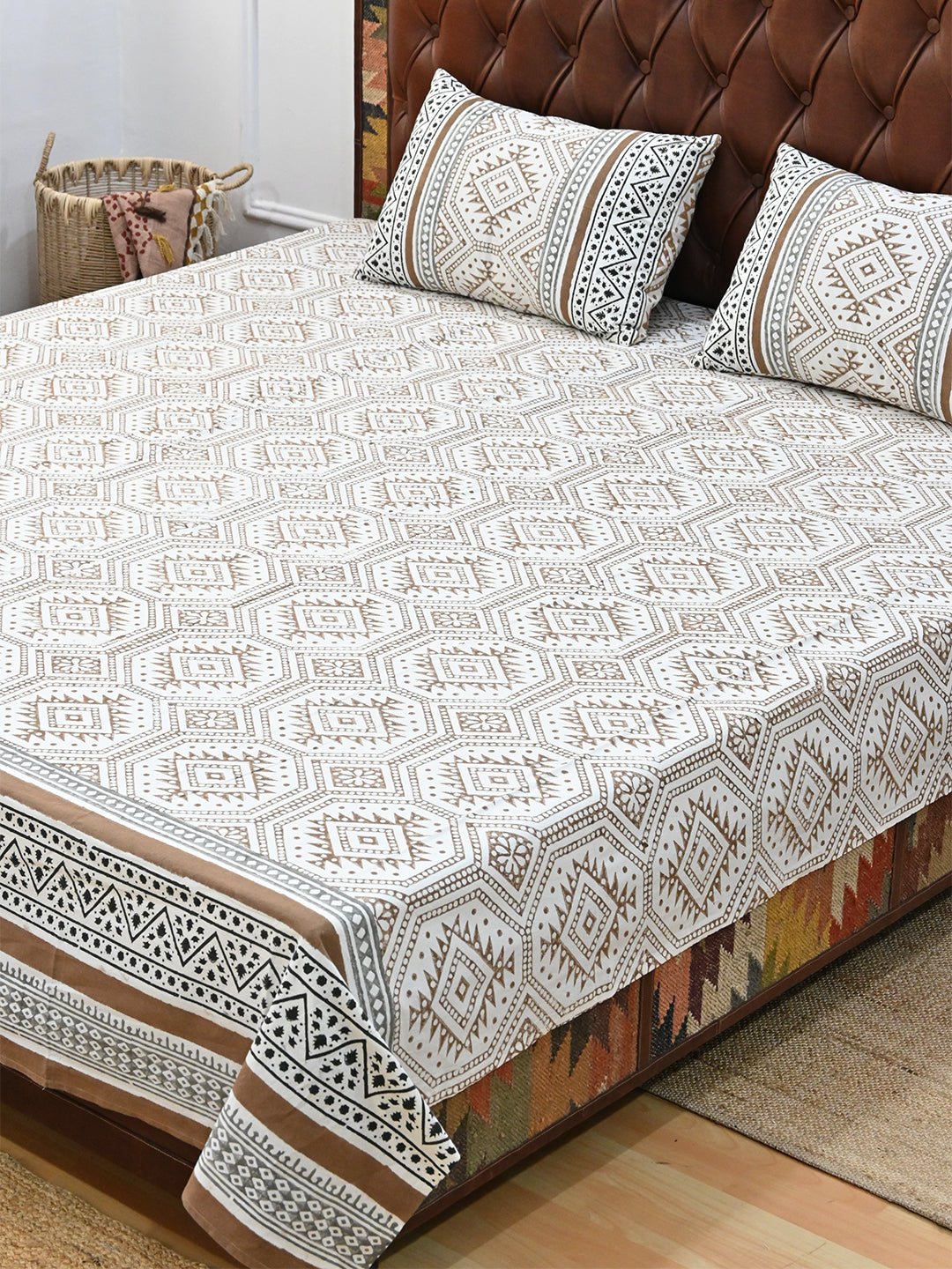 GEOMETRIC BROWN COTTON PRINTED DOUBLE BEDSHEET WITH PILLOW - ART AVENUE