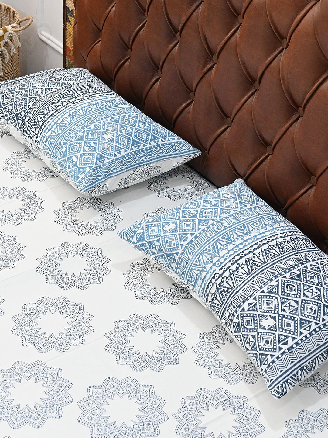 SUNFLOWER BLUE GEOMETRIC COTTON PRINTED DOUBLE BEDSHEET WITH PILLOW - ART AVENUE