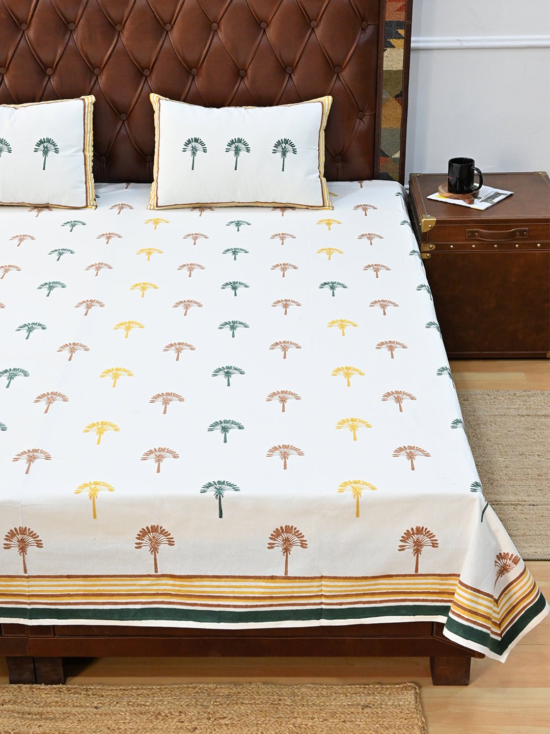 PALM TREE COTTON PRINTED DOUBLE BEDSHEET WITH PILLOW - ART AVENUE