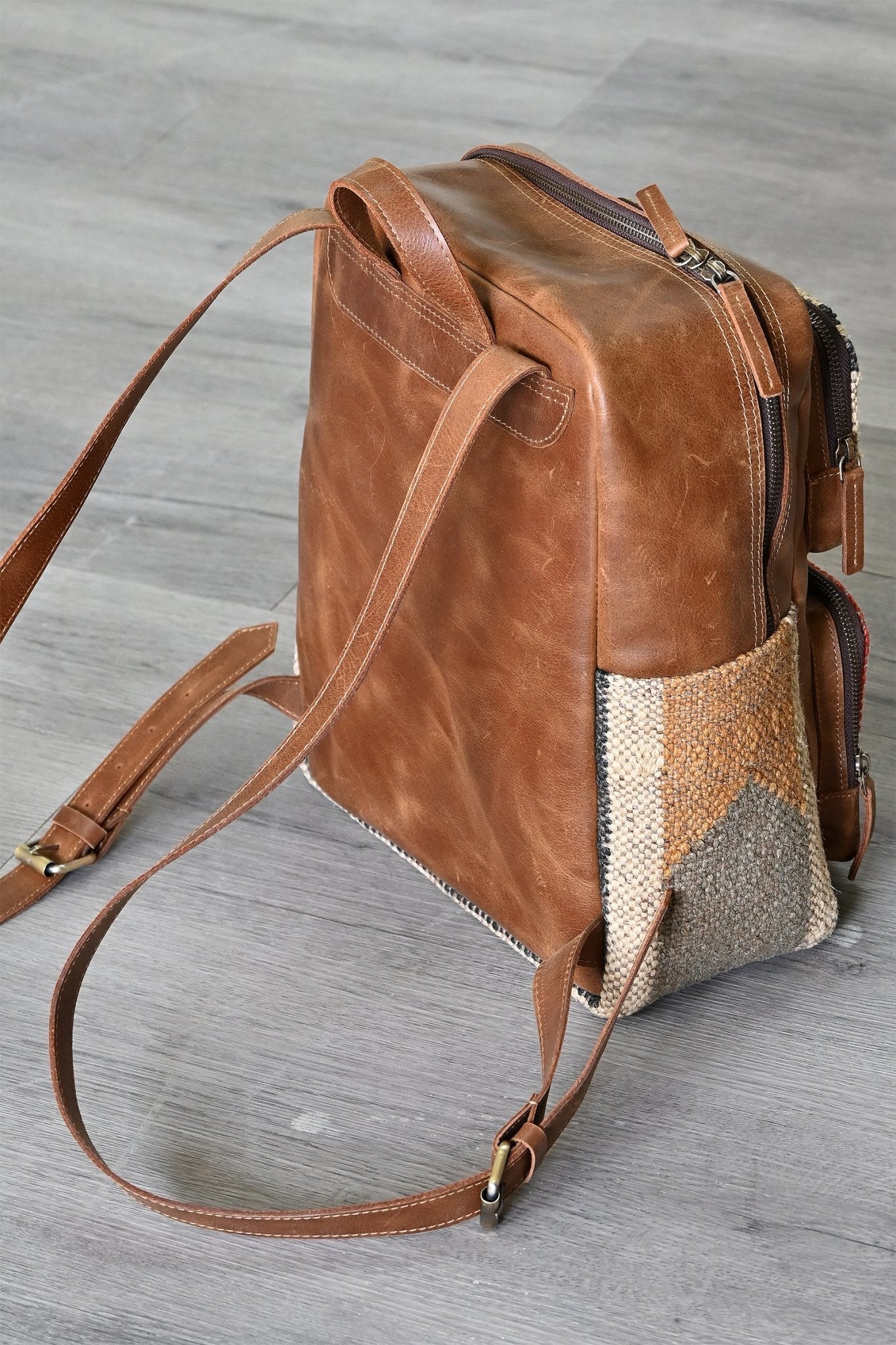 SABRE - LEATHER AND KILIM BACKPACK - ART AVENUE